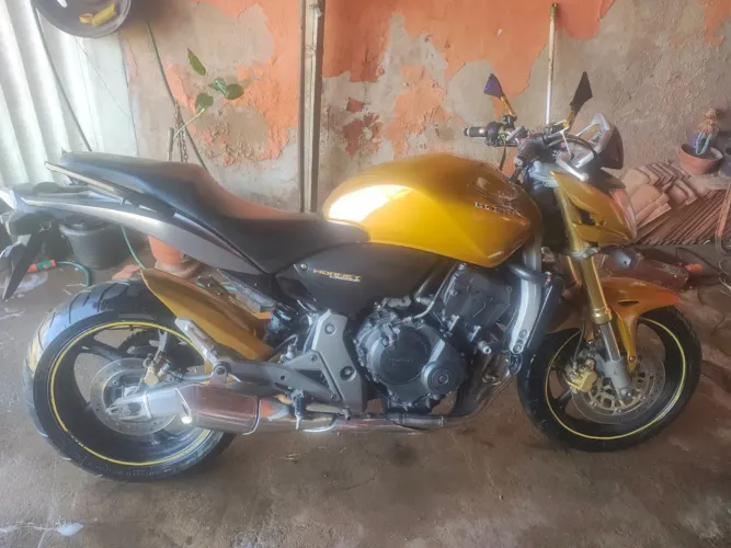 Hornet cb600F