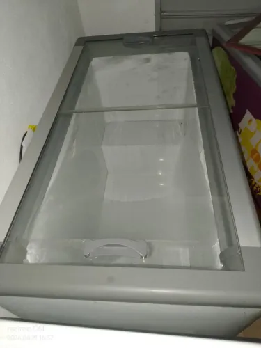 Vendo freezer horizontal tampa de vidro