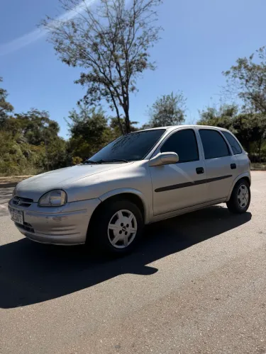 Chevrolet Corsa GL 1.6 MPFI / 1.4 EFI 2P E 4P 1996