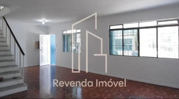 Casa de luxo à venda em São Paulo - SP, no bairro Nova Piraju: 4 quartos, 3 suítes, 4 banh