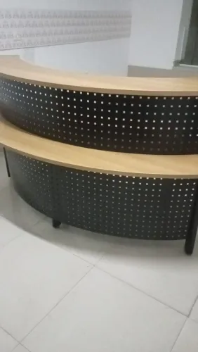 EXCELENTE BALCAO DE RECEPÇAO