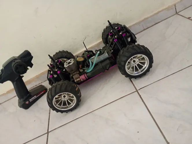 Automodelo himoto 