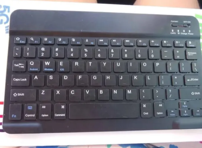 TECLADO BLUETOOTH CARREGAVEL ANAPOLIS
