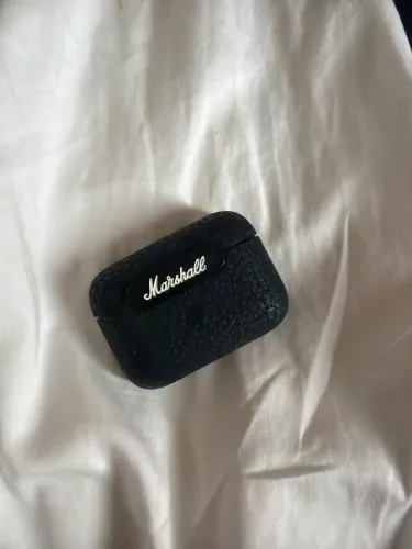 Fone de ouvido Marshall sem fio 