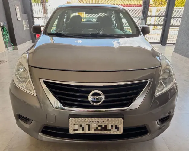 Nissan Versa S 1.6 16V Flex Fuel 4P Mec. 2014