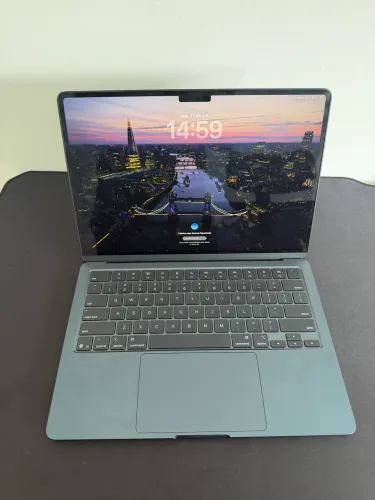 MacBook Air m4