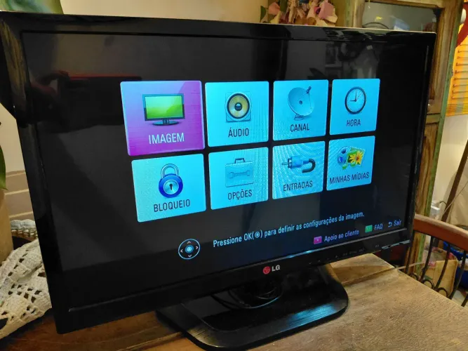 TV LG 22 polegadas - Retirada na Tijuca