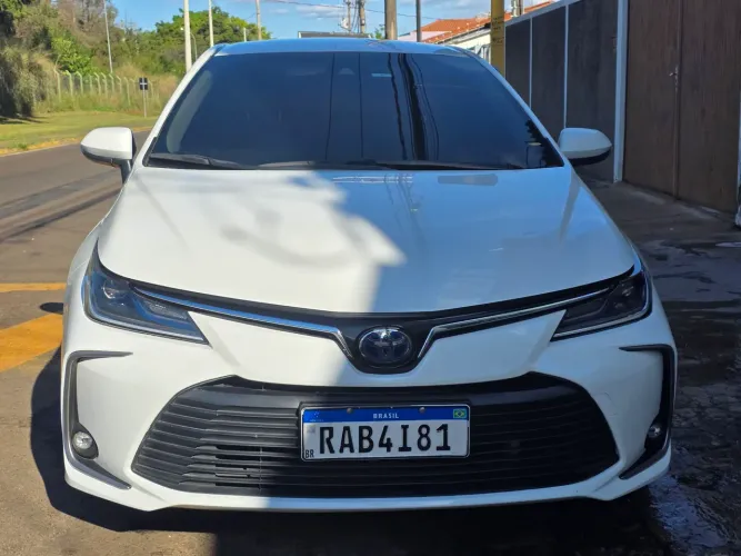 Toyota Corolla Altis Hybrid 1.8 16V Flex Aut. 2020