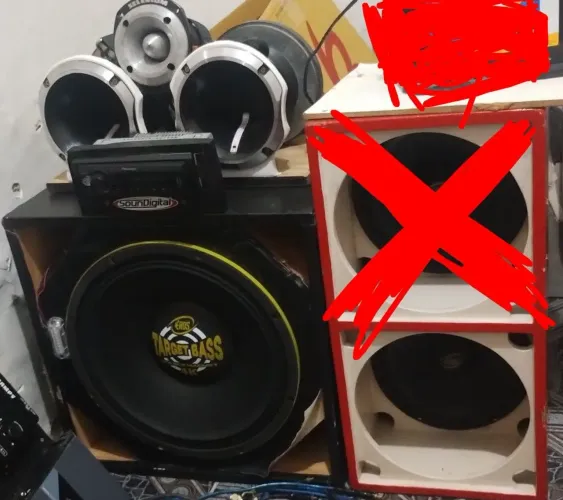 Som automotivo pra vender logo.