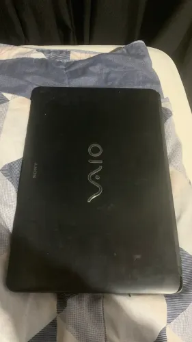 NOTEBOOK SONY VAIO ( Carcaça quebrada )