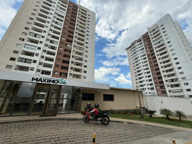 Condominio Maximo club andar alto rico em armarios