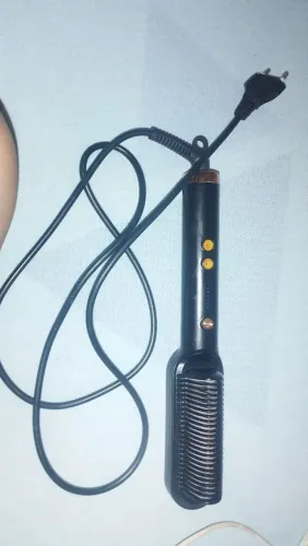 Escova e pente alisador