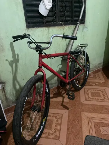 Bicicleta montadinha aro 26