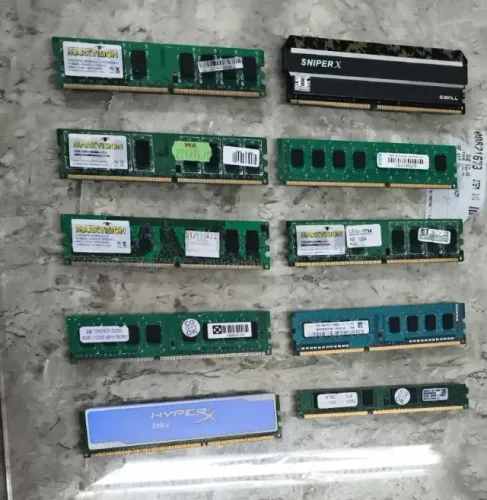 Memorias RAM diversas