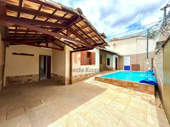 Casa Residencial 4 quartos (1 suíte) com piscina e varanda gourmet em Itapoã - BH | Alugue