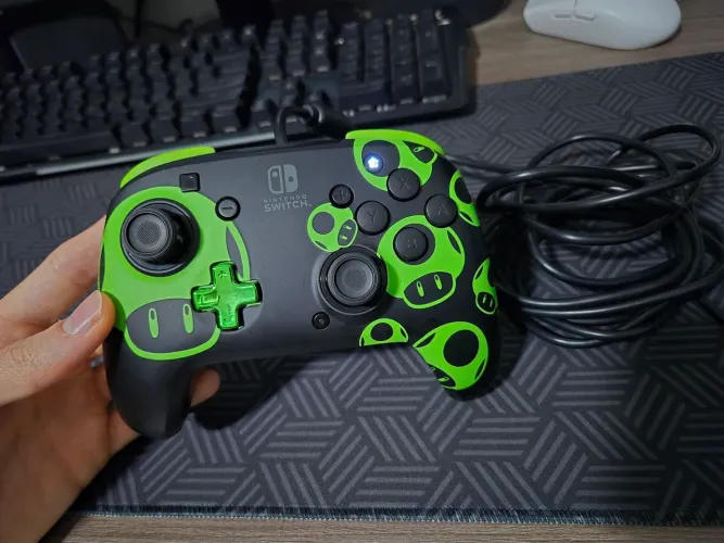 Pro Controler Nintendo Switch com fio (Envio olxpay)