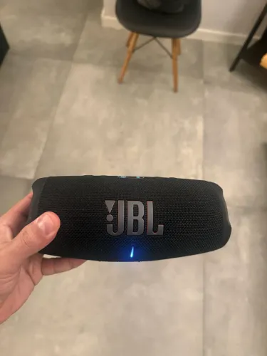 JBL Charge 5