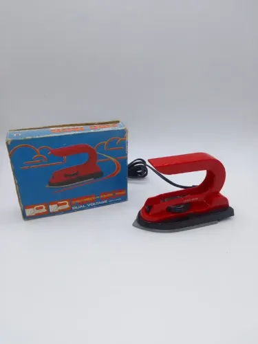 Ferro de Passar Roupas Portátil Sony Anos 80 Funcionando