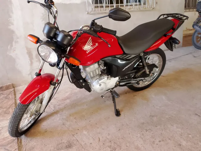 Fan 125 KS ano 2010 muito bem conservada 