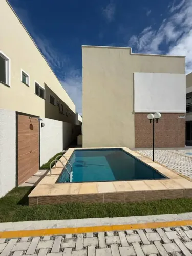 Imóvel para venda possui 48 metros quadrados com 2 quartos em Barrocão - Itaitinga - CE