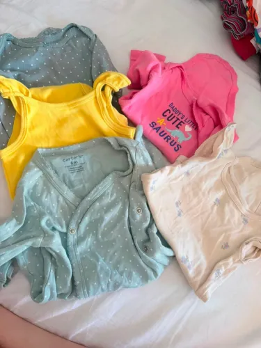 Lote de roupas 