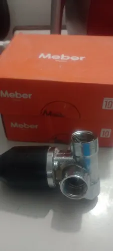 Vendo 2 monocomando com acabamento Meber