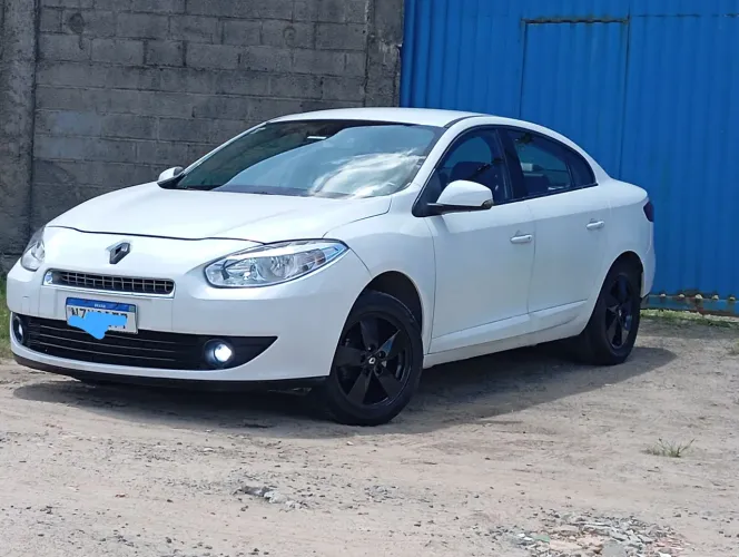 Renault Fluence Sed. Dynamique 2.0 16V Flex Mec. 2013