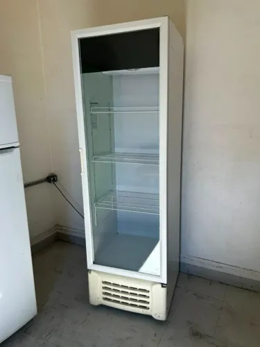 GELADEIRA EXPOSITORA