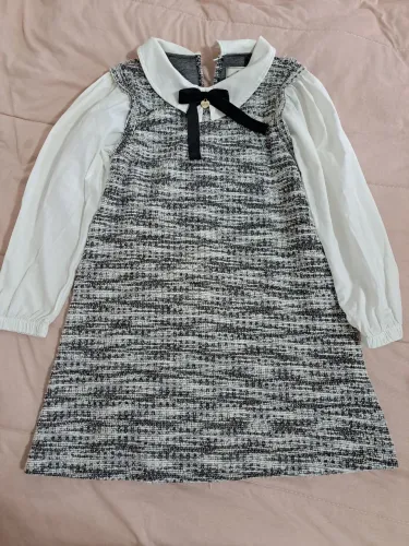 Vestido infantil tamanho 8 usado somente 1 vez.