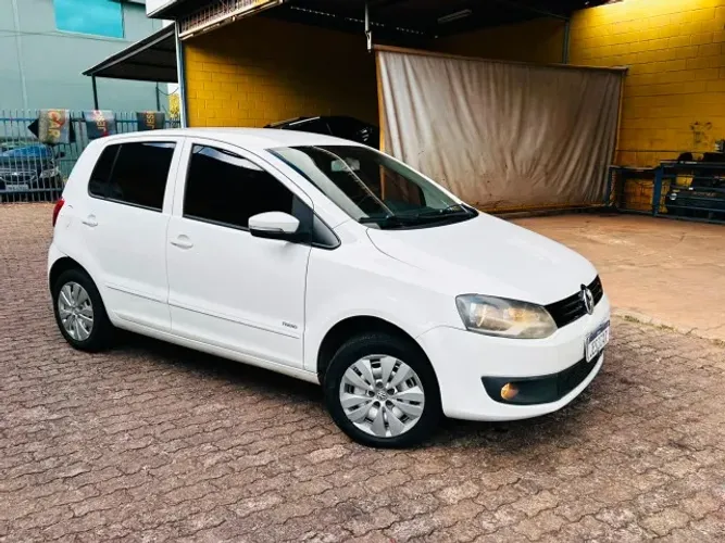 Volkswagen Fox 1.6 MI Total Flex 8V 5P 2012