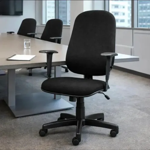 Cadeira Escritex Presidente Giratória Ergonômica Preta com Rodas
