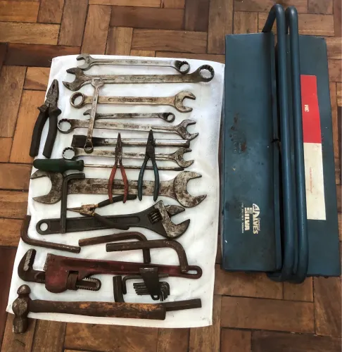 Caixa com ferramentas