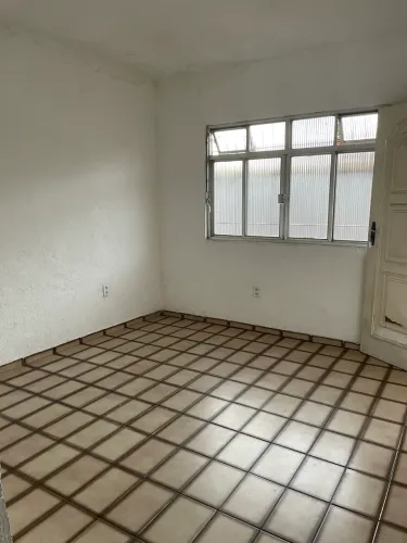 Casa para locação no Bnh