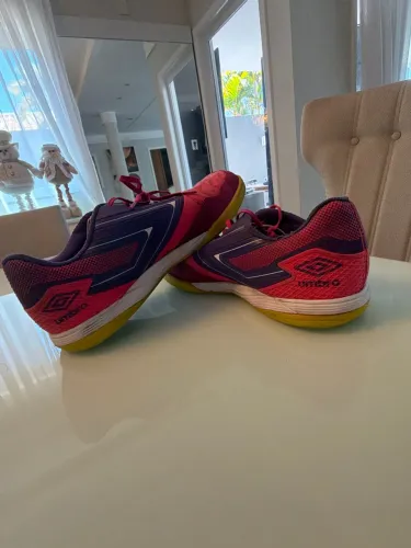 Tênis de Futsal UMBRO Pro 5 Excelente Estado!