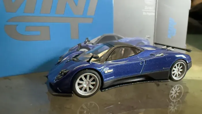 Mini GT Pagani Zonda F Blu Argentina #408