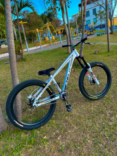 Quadro Hupi Whistler 19