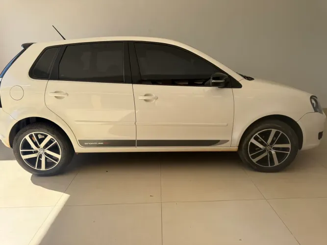 Volkswagen Polo Sportline 1.6 MI Total Flex 8V 5P 2012
