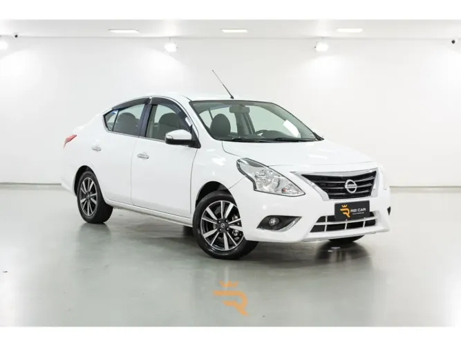Nissan Versa 2018