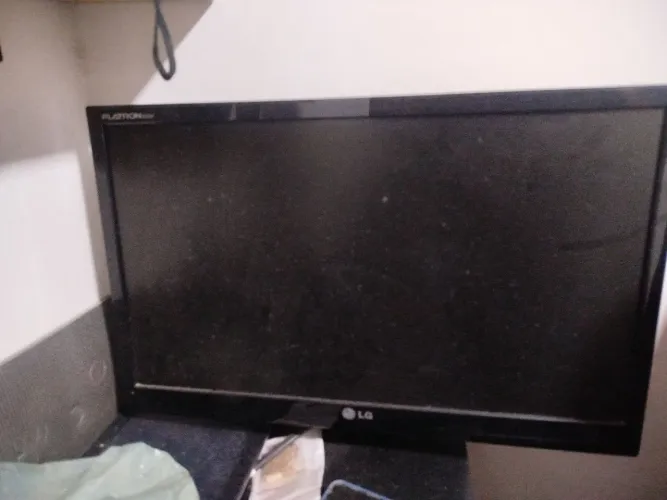 Monitor LG Flatron 22 polegadas 