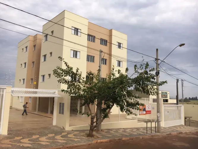 Apartamento para aluguel tem 53 metros quadrados com 2 quartos em Jardim Esmeralda - Arara