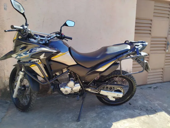 XRE 300