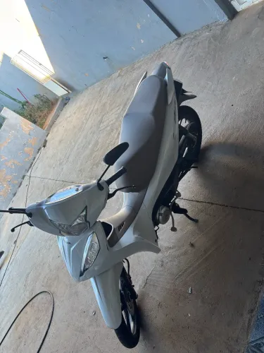 Honda biz 2025