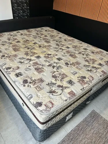 Cama Box casal