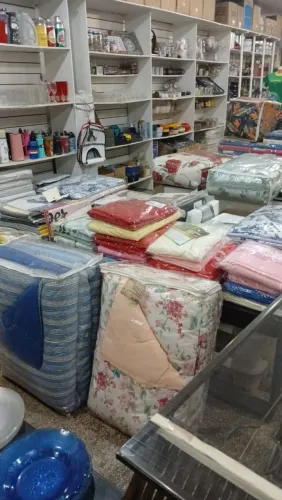 VENDE-SE COMÉRCIO DE UTILIDADES, DECORAÇÃO, CAMA, MESA E BANHO.