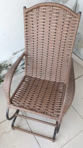Vendo cadeira de balanço 