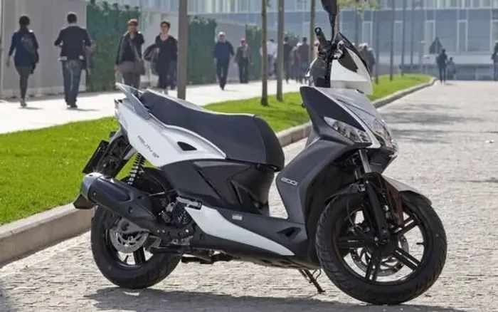 Moto Kymco Agility 16+ 200i ABS