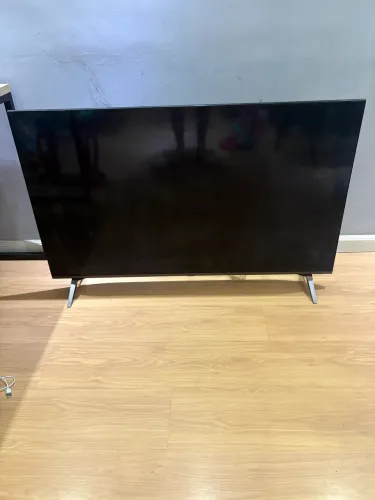 Vendo Tv com defeito