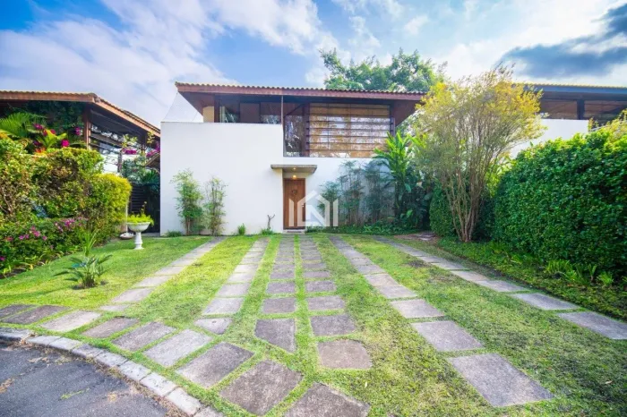 Casa à venda no condomínio Vila Florida