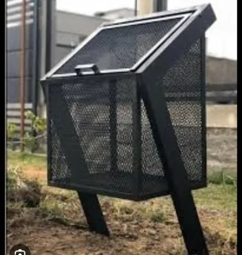 Lixeira de Calçada