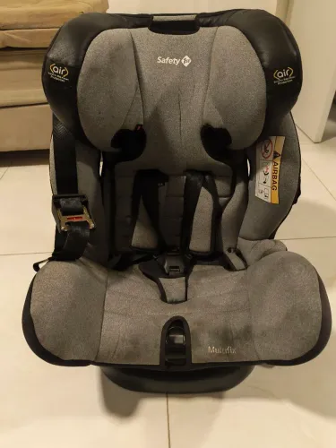Cadeirinha de transporte de criança para carro Multifix DRC003s 